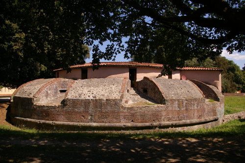 Gun platform and/or restaurant